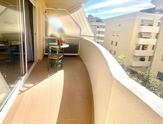 Foto 2 de Venta de piso en Montigalà -Sant Crist de 4 habitaciones con terraza y garaje