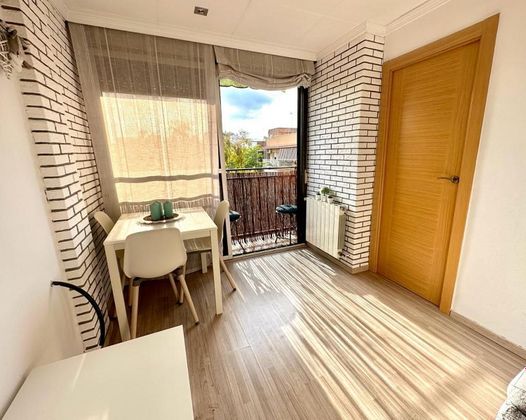 Foto 2 de Piso en venta en Riu de 3 habitaciones con balcón y aire acondicionado