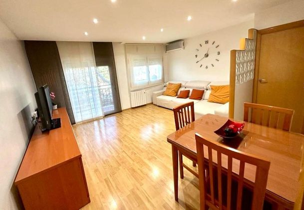 Foto 2 de Piso en venta en Riera Alta - Llatí de 2 habitaciones con balcón y aire acondicionado
