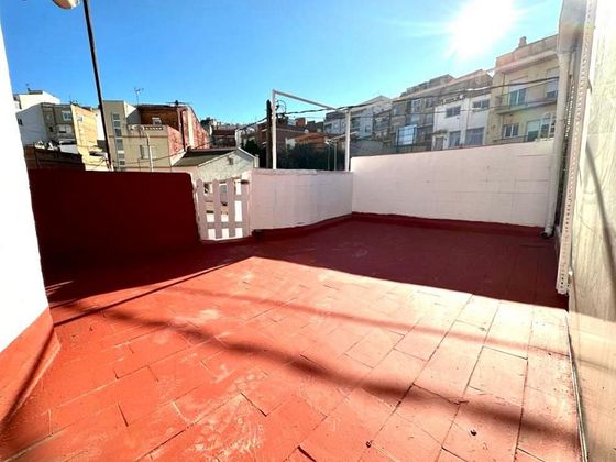Foto 1 de Ático en venta en El Raval - Safaretjos de 2 habitaciones con terraza