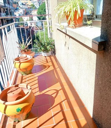 Foto 2 de Venta de piso en Singuerlín - Can Franquesa - Les Oliveres de 3 habitaciones con balcón y calefacción