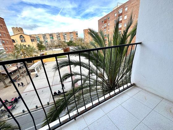 Foto 1 de Piso en venta en Riu de 3 habitaciones con balcón y ascensor