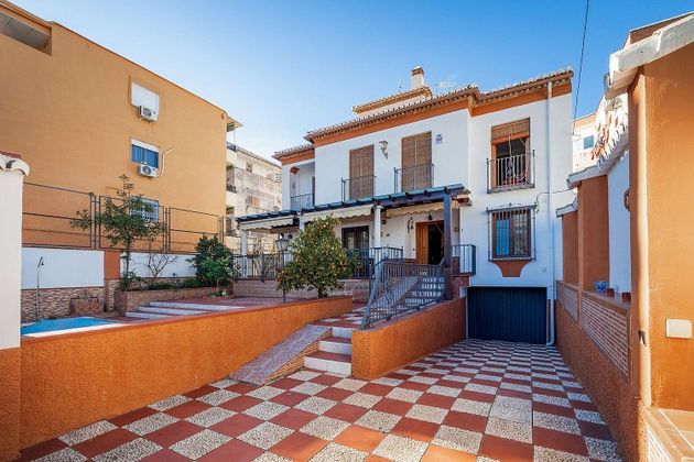 Foto 1 de Xalet en venda a Cervantes de 6 habitacions amb terrassa i piscina