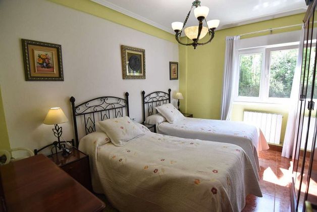 Foto 1 de Pis en venda a Eibar de 4 habitacions amb calefacció i ascensor