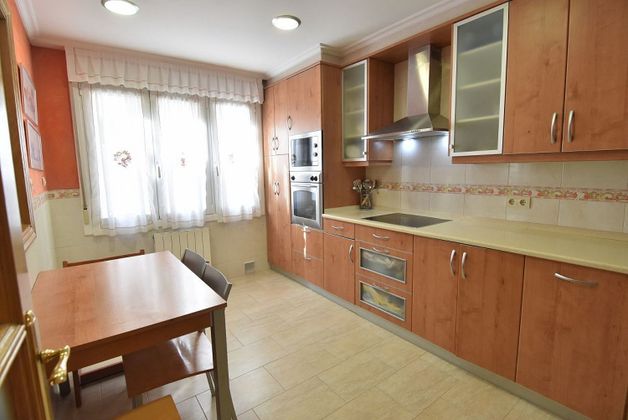 Foto 1 de Pis en venda a Eibar de 2 habitacions amb calefacció