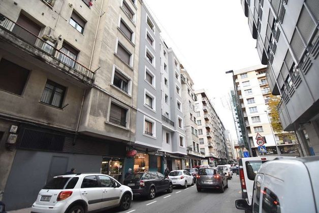 Foto 2 de Pis en venda a Eibar de 5 habitacions amb balcó i ascensor