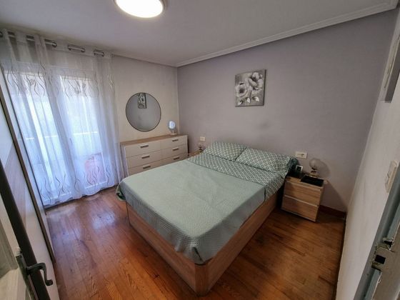 Foto 1 de Pis en venda a Bergara de 3 habitacions amb balcó