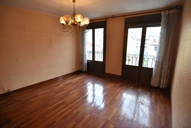 Foto 2 de Pis en venda a Eibar de 3 habitacions amb balcó i calefacció