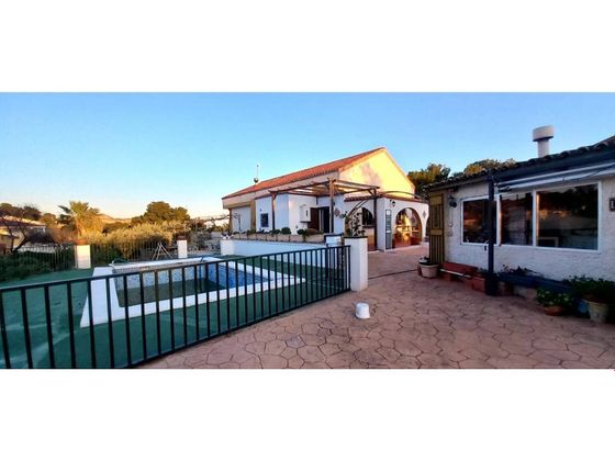 Foto 1 de Xalet en venda a Villamontes-Boqueres de 3 habitacions amb terrassa i piscina