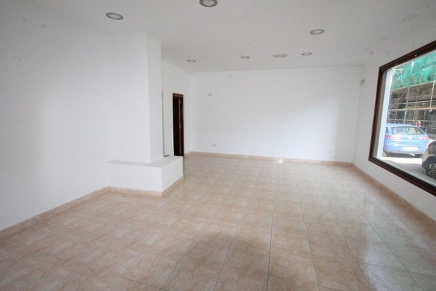 Foto 1 de Alquiler de local en Santoña de 70 m²