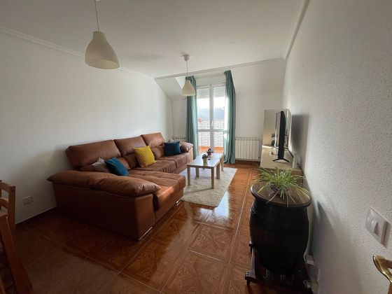 Foto 2 de Pis en venda a Meruelo de 3 habitacions amb terrassa i garatge