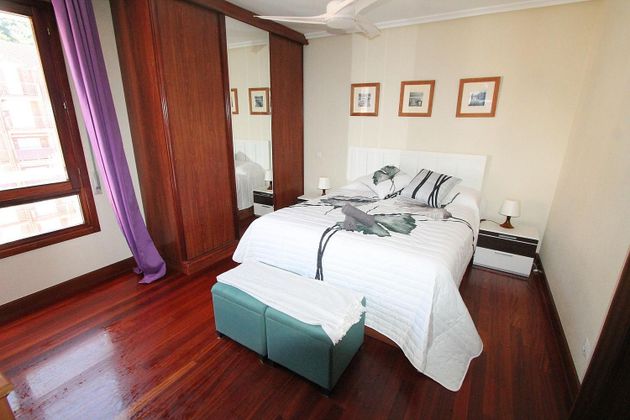Foto 2 de Alquiler de piso en Santoña de 1 habitación con muebles y calefacción