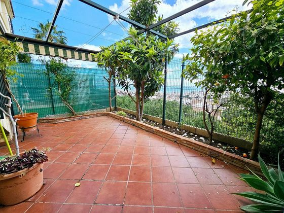 Foto 1 de Casa en venda a avenida De Cuba de 5 habitacions amb terrassa i piscina