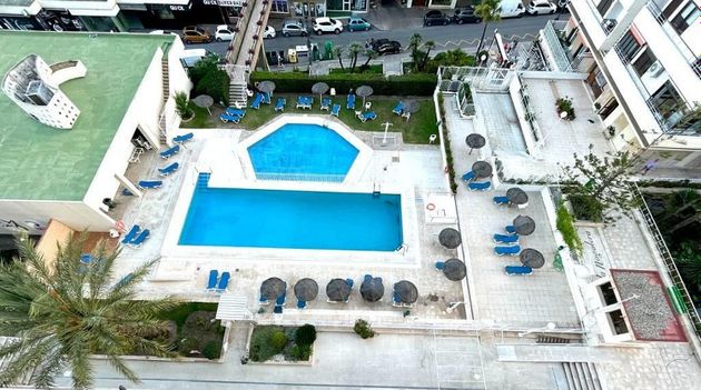 Foto 2 de Venta de estudio en El Bajondillo con terraza y piscina