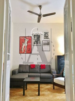 Foto 2 de Alquiler de piso en Cortes - Huertas de 1 habitación con muebles y calefacción