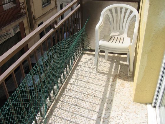 Foto 2 de Piso en venta en Calafell Poble de 3 habitaciones con terraza
