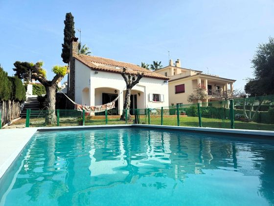 Foto 1 de Casa en venda a calle Encamp de 4 habitacions amb terrassa i piscina