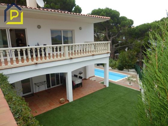 Foto 2 de Casa en venda a Llançà de 4 habitacions amb terrassa i piscina