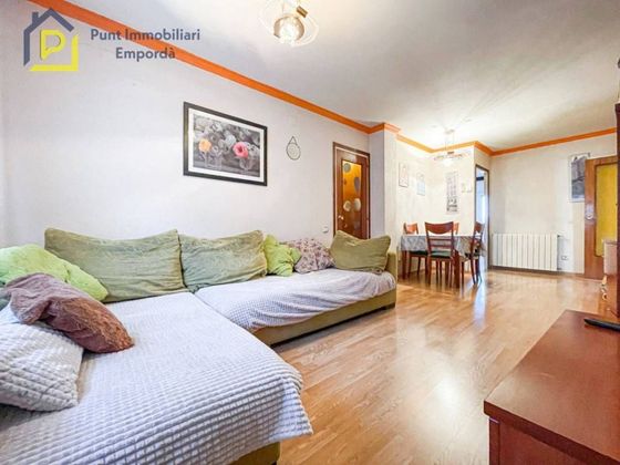 Foto 2 de Piso en venta en L'Eixample de 4 habitaciones con terraza y garaje