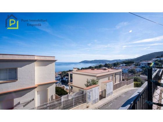 Foto 2 de Casa en venta en Llançà de 2 habitaciones con terraza y piscina