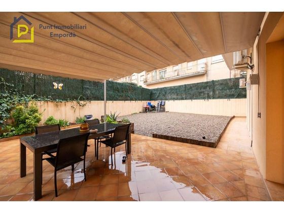 Foto 1 de Venta de piso en Poblenou - L'Olivar Gran de 3 habitaciones con terraza y garaje