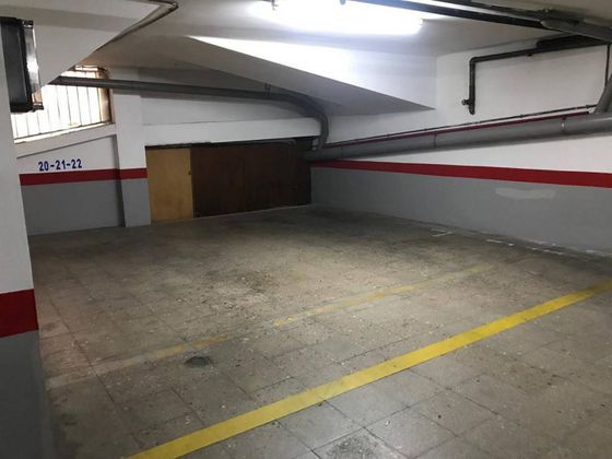 Foto 1 de Garaje en venta en Centre - Passeig i Rodalies de 8 m²