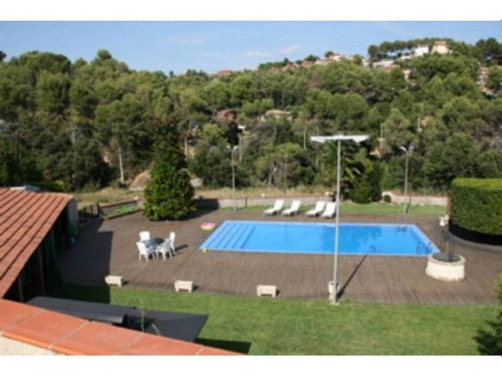 Foto 2 de Casa rural en venta en Matadepera de 1 habitación con terraza y piscina