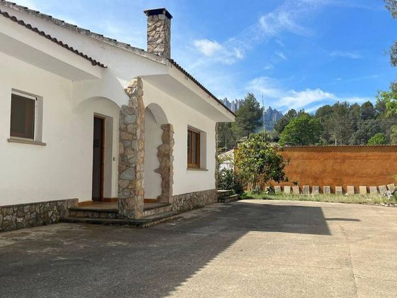 Foto 1 de Casa en venda a Castellbell i el Vilar de 3 habitacions amb terrassa i garatge