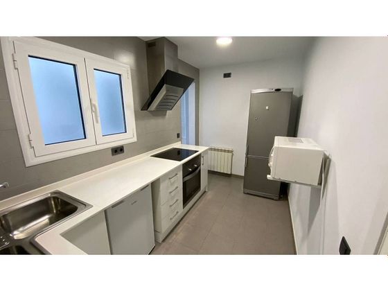 Foto 2 de Alquiler de piso en Ctra. Santpedor - Bases de Manresa de 3 habitaciones con muebles y aire acondicionado