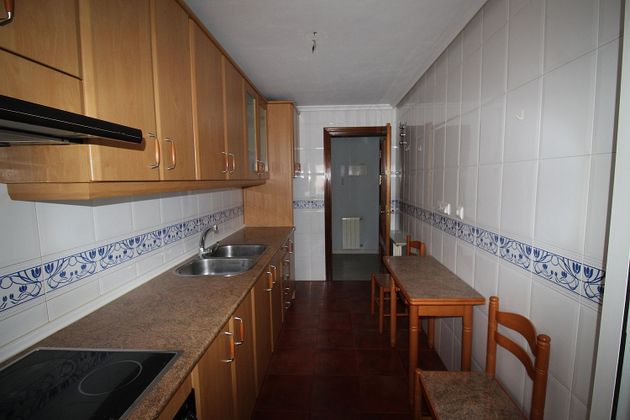 Foto 1 de Pis en venda a Centro - Puertollano de 2 habitacions amb aire acondicionat i calefacció