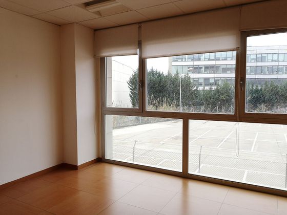 Foto 1 de Oficina en lloguer a Coll Favà - Can Magí de 77 m²
