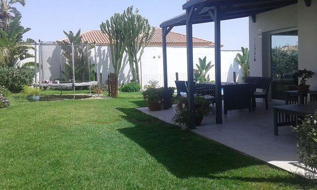 Foto 2 de Xalet en venda a calle Lugar Valdeazahares de 3 habitacions amb terrassa i piscina