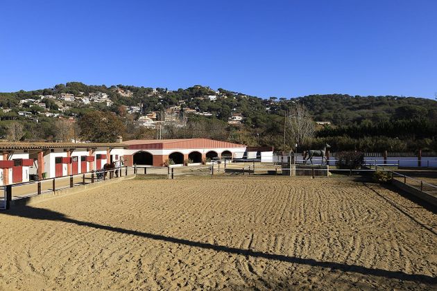 Foto 2 de Alquiler de terreno en Vilanova del Vallès de 15000 m²