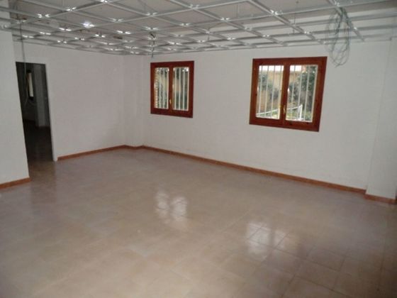 Foto 1 de Alquiler de local en San José de 105 m²