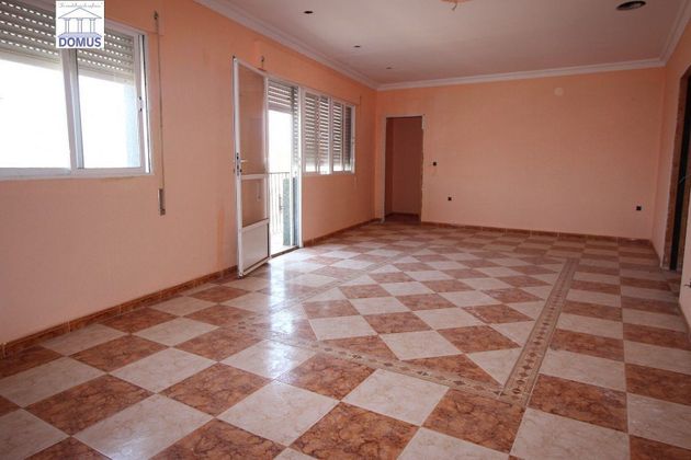 Foto 1 de Pis en venda a Garrovilla (La) de 3 habitacions amb terrassa i balcó