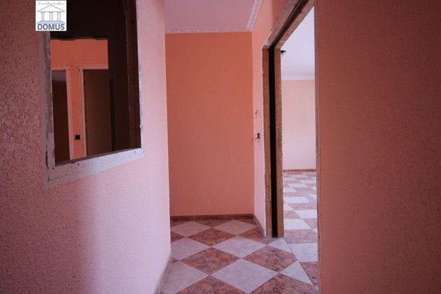 Foto 2 de Venta de piso en Garrovilla (La) de 3 habitaciones con terraza y balcón
