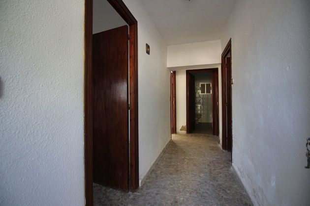 Foto 1 de Chalet en venta en Montijo de 3 habitaciones con terraza y garaje