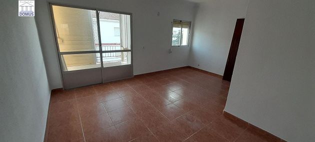 Foto 2 de Pis en venda a Montijo de 3 habitacions amb terrassa i balcó