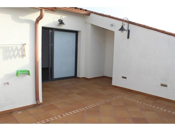 Foto 1 de Àtic en venda a Mont Ferrant - Sant Joan de 4 habitacions amb terrassa i balcó