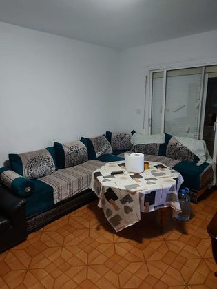Foto 2 de Pis en venda a Espronceda - Campoamor - Santa Pau de 3 habitacions amb balcó i ascensor