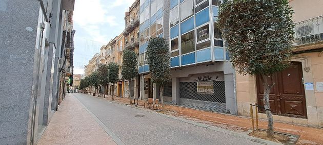 Foto 1 de Alquiler de local en Centre - Reus con terraza