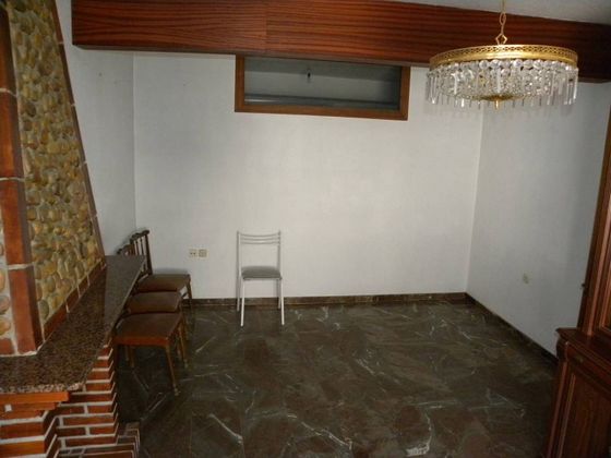 Foto 2 de Casa en venda a Caravaca de la Cruz de 4 habitacions amb terrassa i aire acondicionat