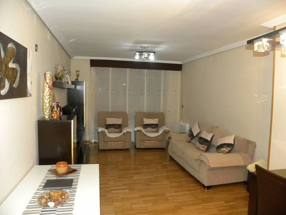 Foto 2 de Piso en venta en Caravaca de la Cruz de 3 habitaciones con garaje y aire acondicionado