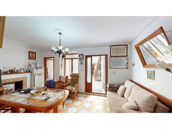 Foto 1 de Casa en venda a Caravaca de la Cruz de 4 habitacions amb terrassa i garatge