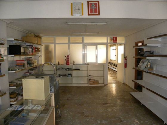 Foto 2 de Oficina en venda a Caravaca de la Cruz de 75 m²
