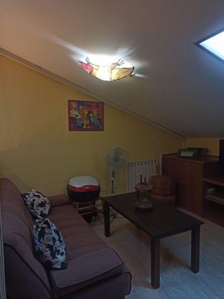 Foto 2 de Venta de chalet en Yuncos de 2 habitaciones con balcón y aire acondicionado