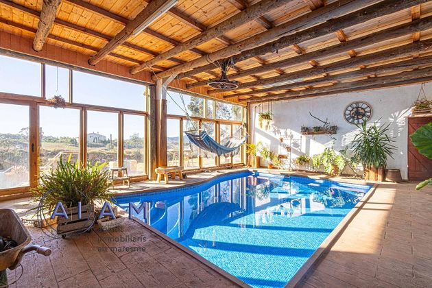 Foto 2 de Casa rural en venda a Mas Mora - Sant Daniel de 4 habitacions amb terrassa i piscina