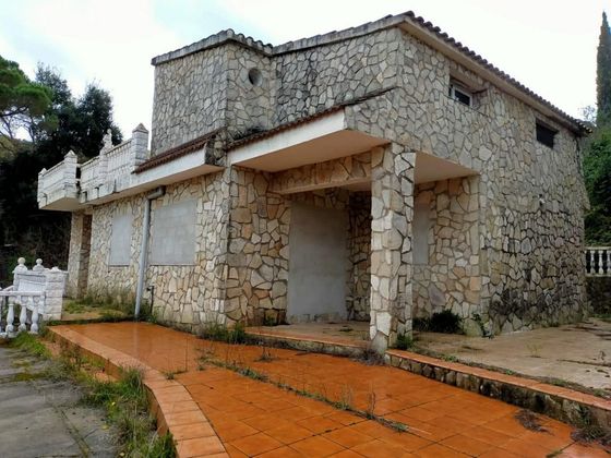 Foto 1 de Xalet en venda a Mas Mora - Sant Daniel de 5 habitacions amb terrassa i garatge