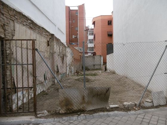 Foto 2 de Venta de terreno en Puerta del Ángel de 140 m²