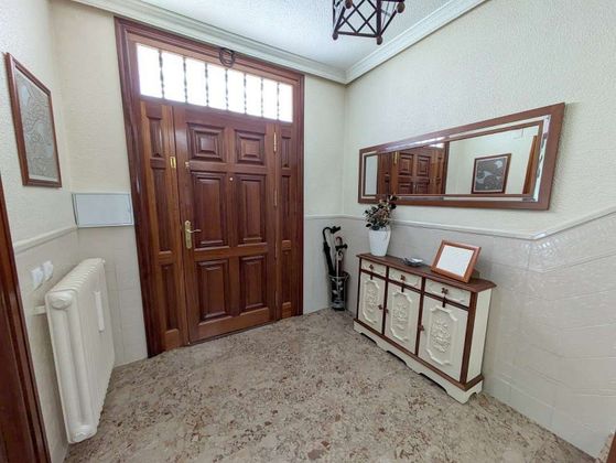 Foto 2 de Casa en venda a Villacañas de 4 habitacions amb terrassa i garatge